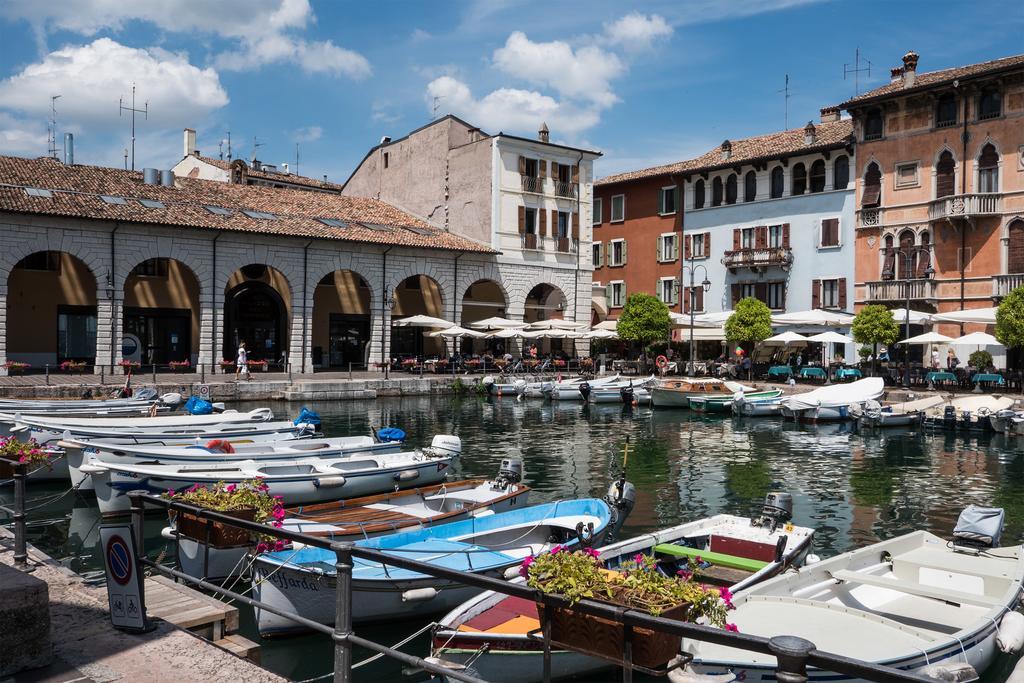 Ferienwohnung Venice Bridge House Desenzano Desenzano del Garda Exterior foto